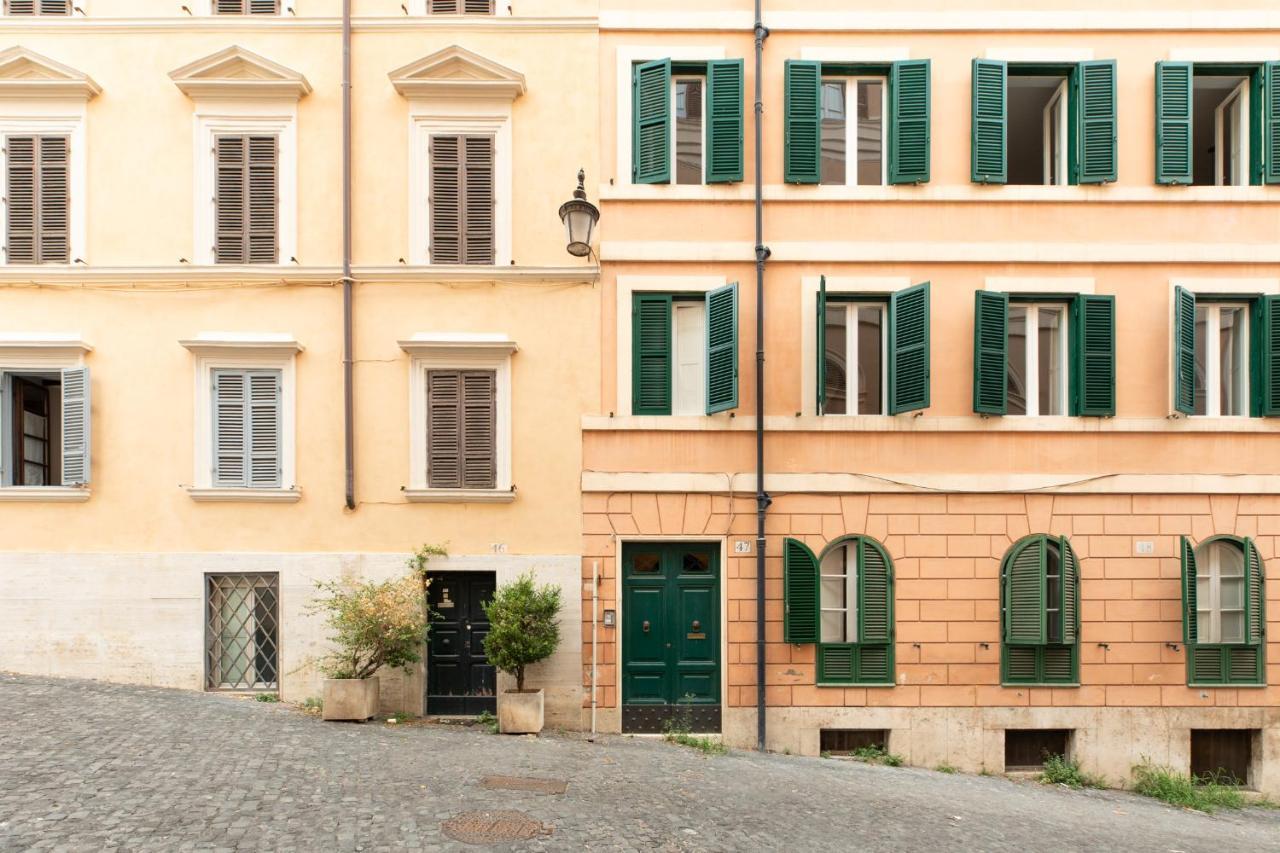 Iflat Little & Bright In Trevi Apartment