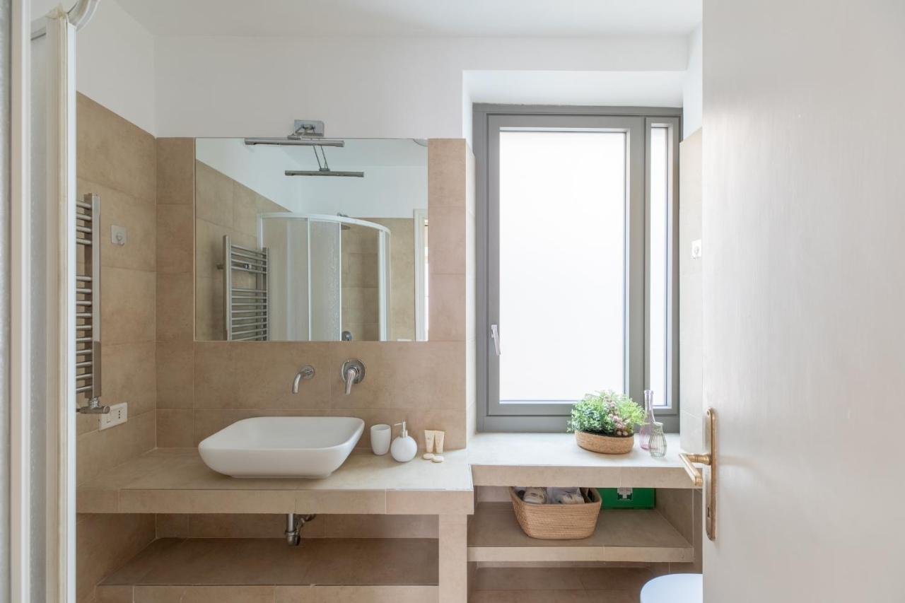 Apartment Iflat Little & Bright In Trevi Rom